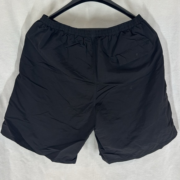 Men’s M Patagonia Black Baggy Shorts with built in undies Excellent condition - Picture 2 of 5